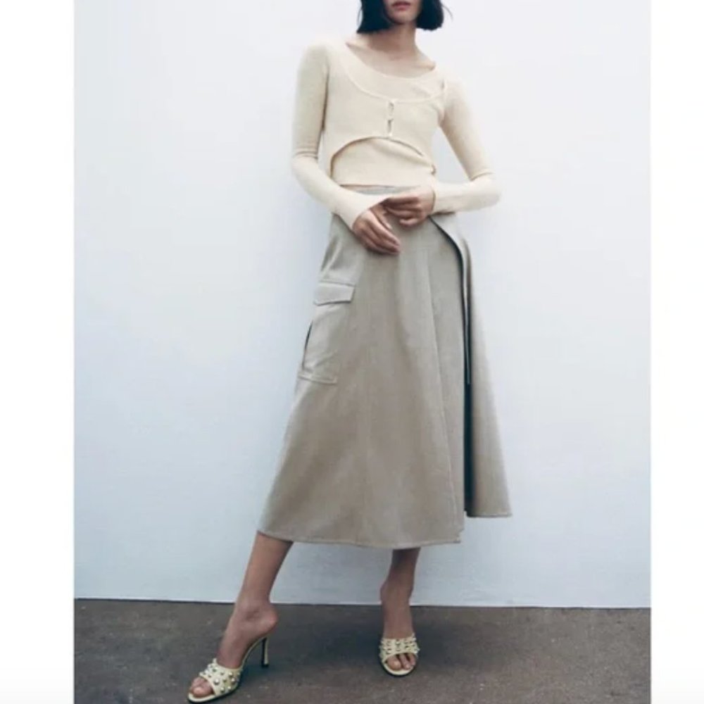 NWT Zara midi cargo skirt